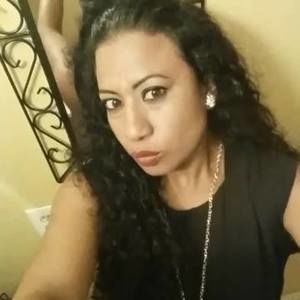 Meet your Posher, Alma